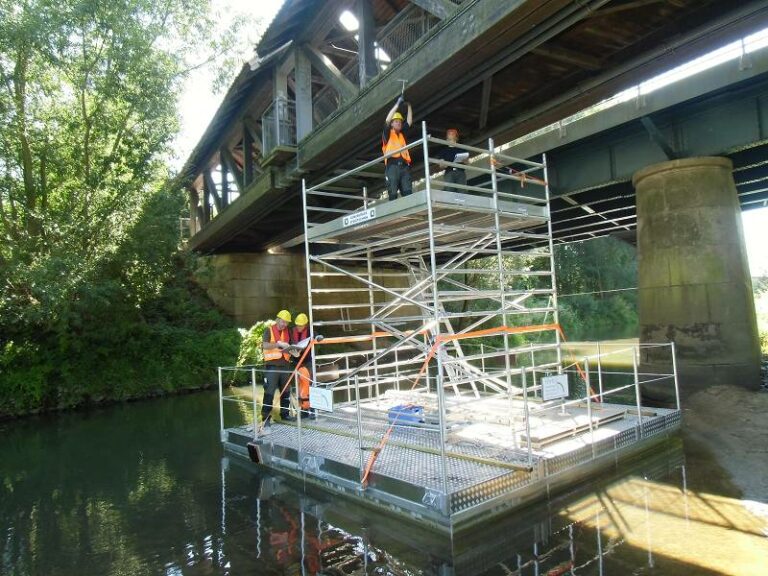 Aufbau eines Gerüstes möglich für Bauwerksprüfung oder andere Arbeiten